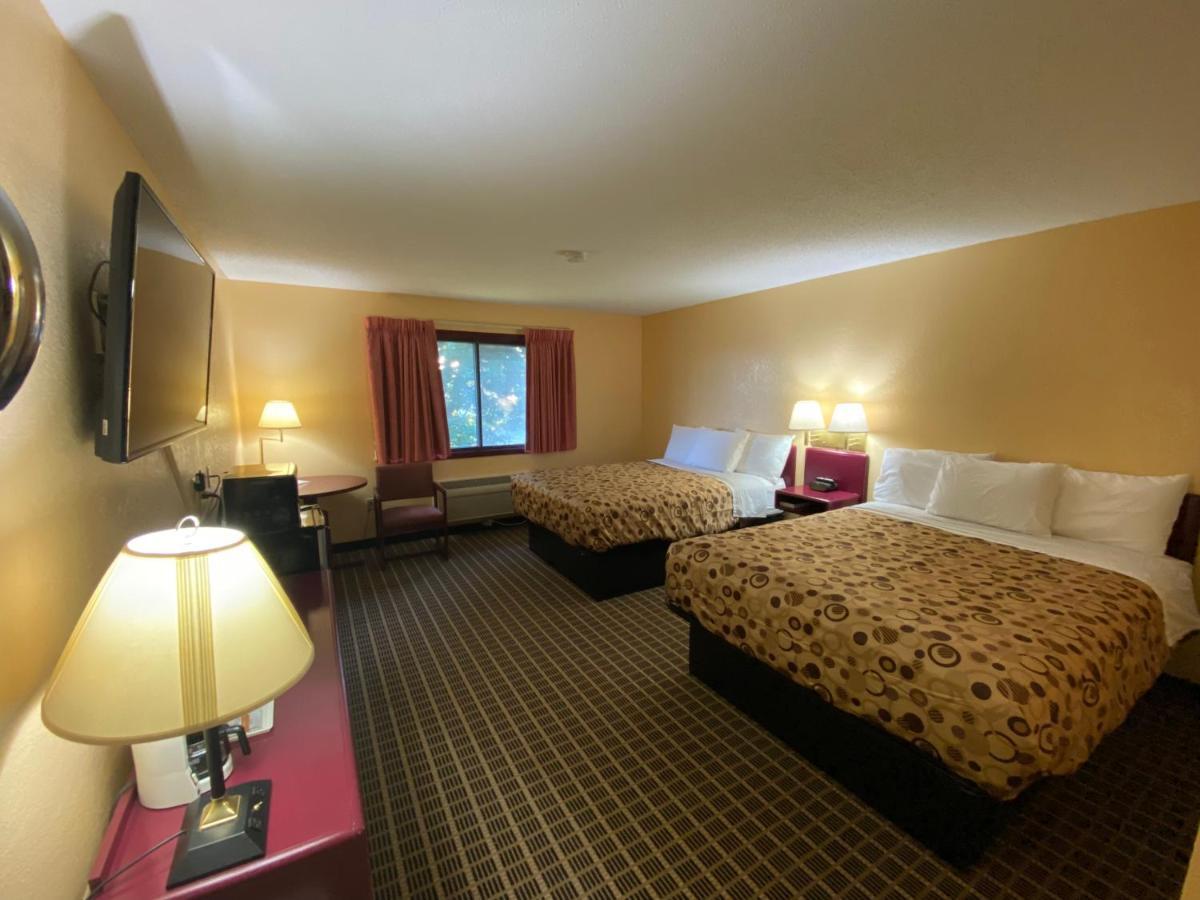 America'S Stay Inn Stewartville Dış mekan fotoğraf