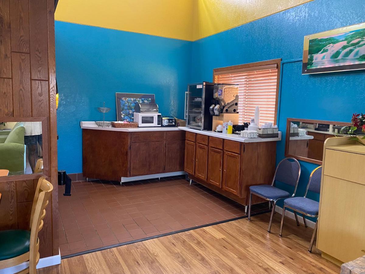 America'S Stay Inn Stewartville Dış mekan fotoğraf